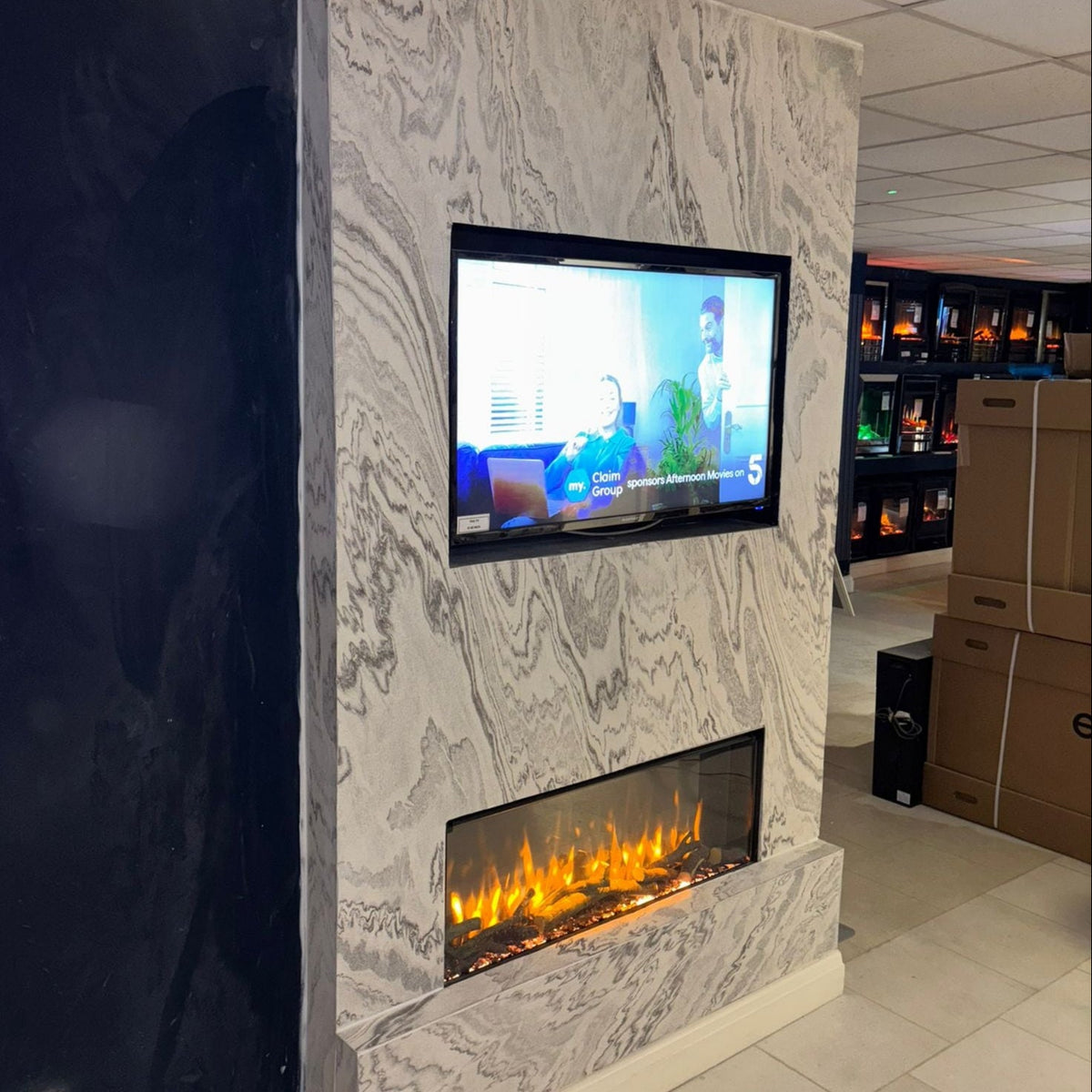 SATVARIO WHITE flexible stone veneer laminate - 122 x 244 x 0.2 cm 
